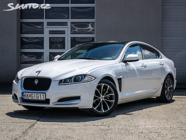 Jaguar XF